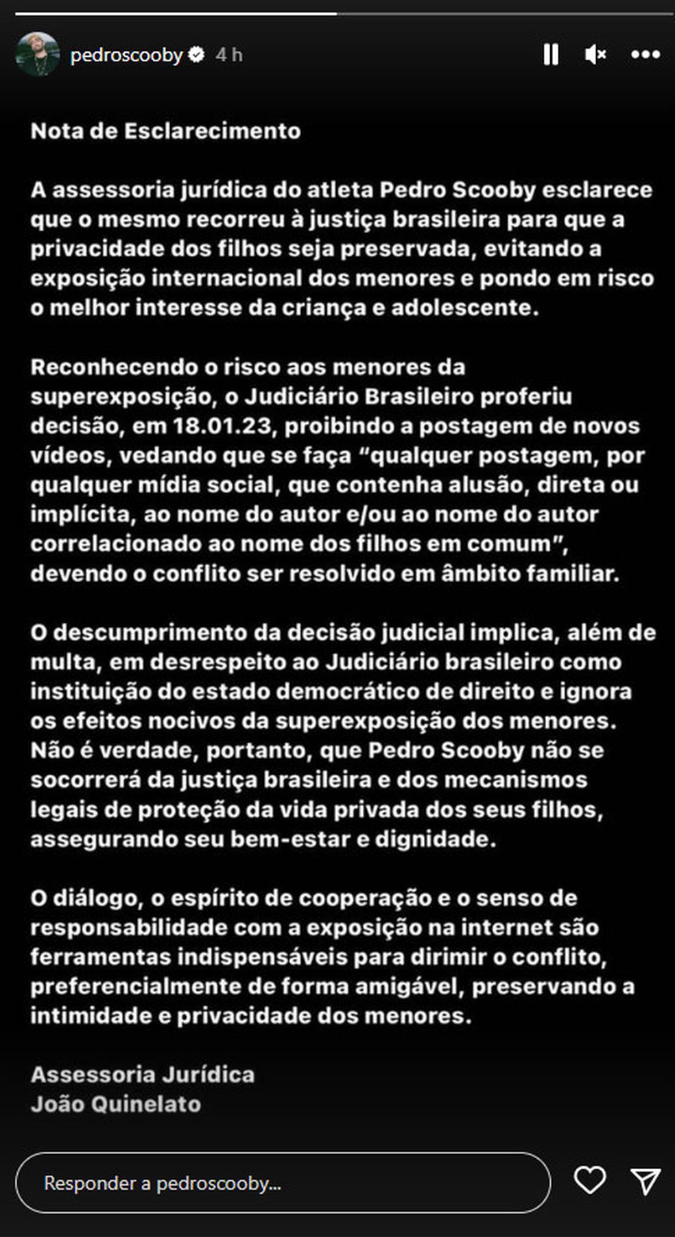Pedro Scooby publicou uma nota de assessoria jurídica sobre processo aberto contra Luana Piovanni — Foto: Reprodução/Instagram/pedroscooby