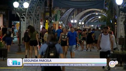 G1 - Após câncer, menina realiza sonho de ter canal de vídeo e comove a web  - notícias em Bauru e Marília