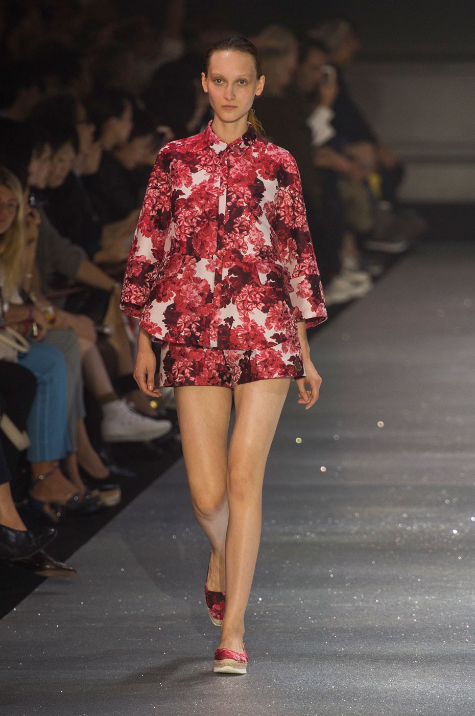 Moncler Gamme Rouge | Paris | Verão 2015 | Desfiles | Vogue
