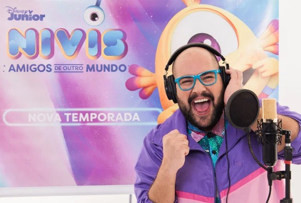 Tiago Abravanel empresta voz ao personagem Baldo da animação Nivis: Amigos de Outro Mundo (Foto: Disney Junior/Divulgação)