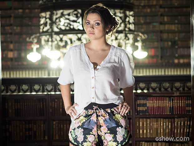 Polliana pensa em fazer faculdade de publicidade (Foto: Raphael Dias/TV Globo)