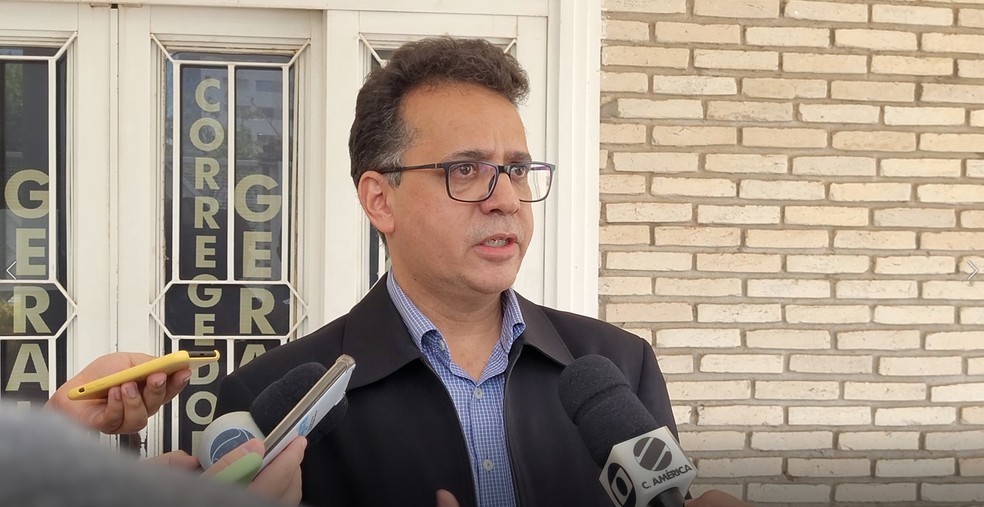 Corregedoria da Pol&iacute;cia Civil disse que vai investigar o delegado Bruno Fran&ccedil;a &mdash; Foto: TV Centro Am&eacute;rica