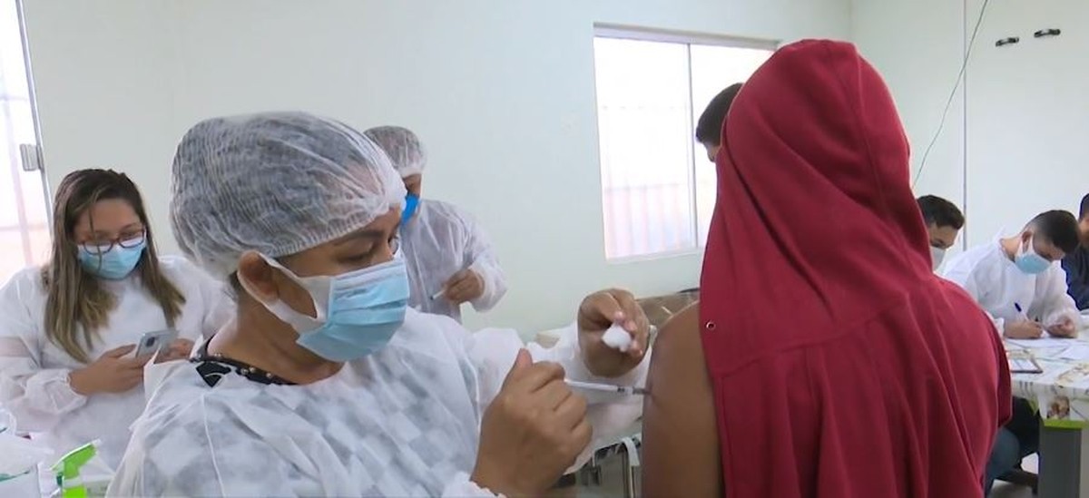 Com horário reduzido, vacinação para população acima dos 18 anos ocorre até às 12h deste sábado em Rio Branco | Acre - Vimarsana News
