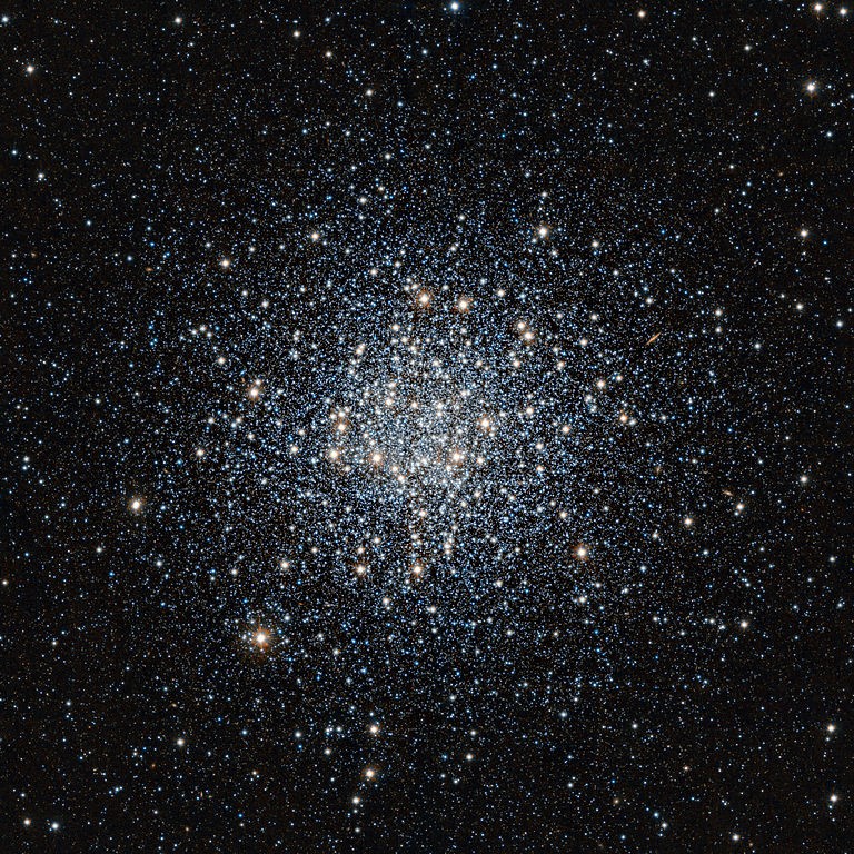 Messier 55, aglomerado globular observado pelo telescópio VISTA (Foto: ESO/J. Emerson/VISTA/Wikimedia Commons)