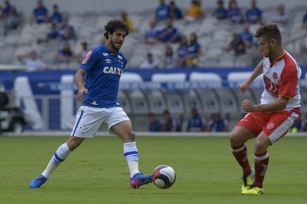 Operação Hudson: Cruzeiro inicia semana que pode definir fico de volante