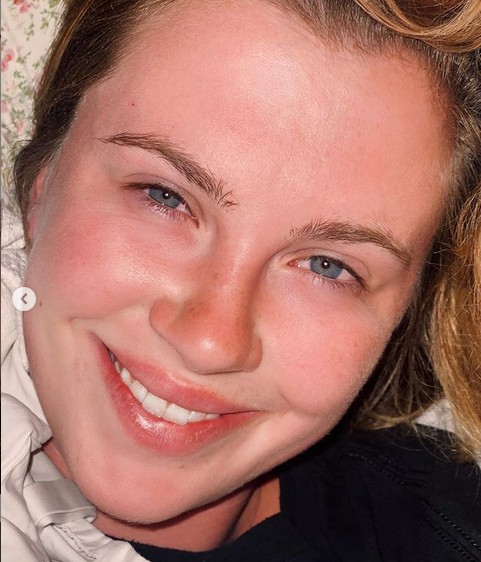 A modelo Ireland Baldwin, filha do ator Alec Badlwin e da atriz e modelo Kim Basinger (Foto: Instagram)