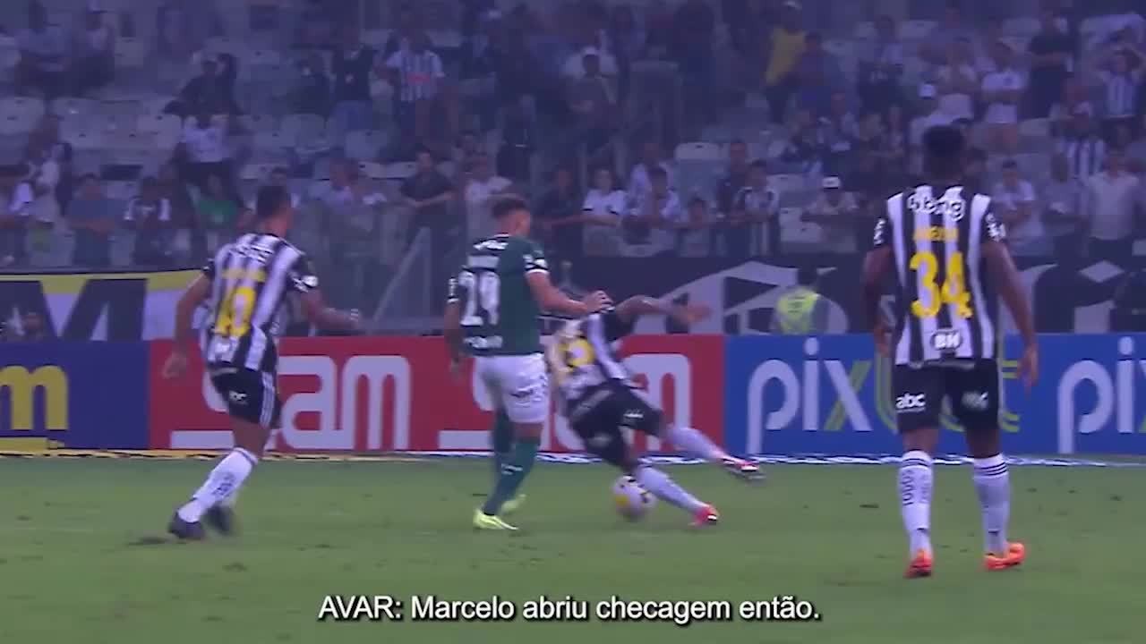 CBF divulga áudio do VAR da anulação do gol de Breno Lopes contra o Atlético-MG