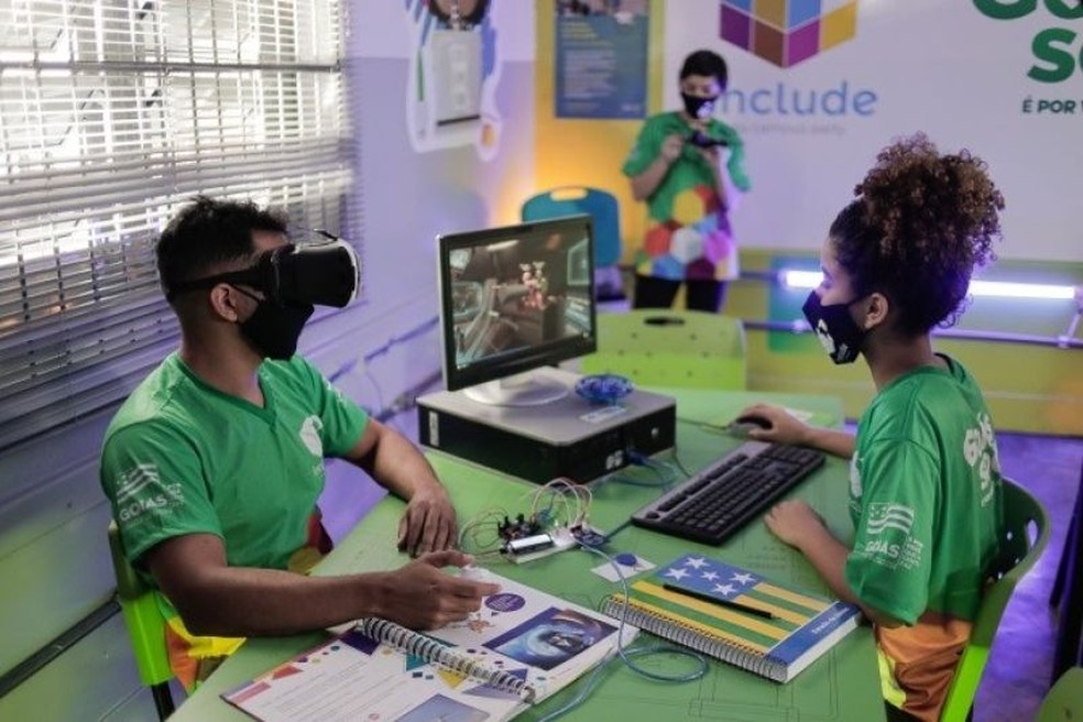 Governo disponibiliza quase 2 mil vagas para cursos gratuitos de robótica em Goiás