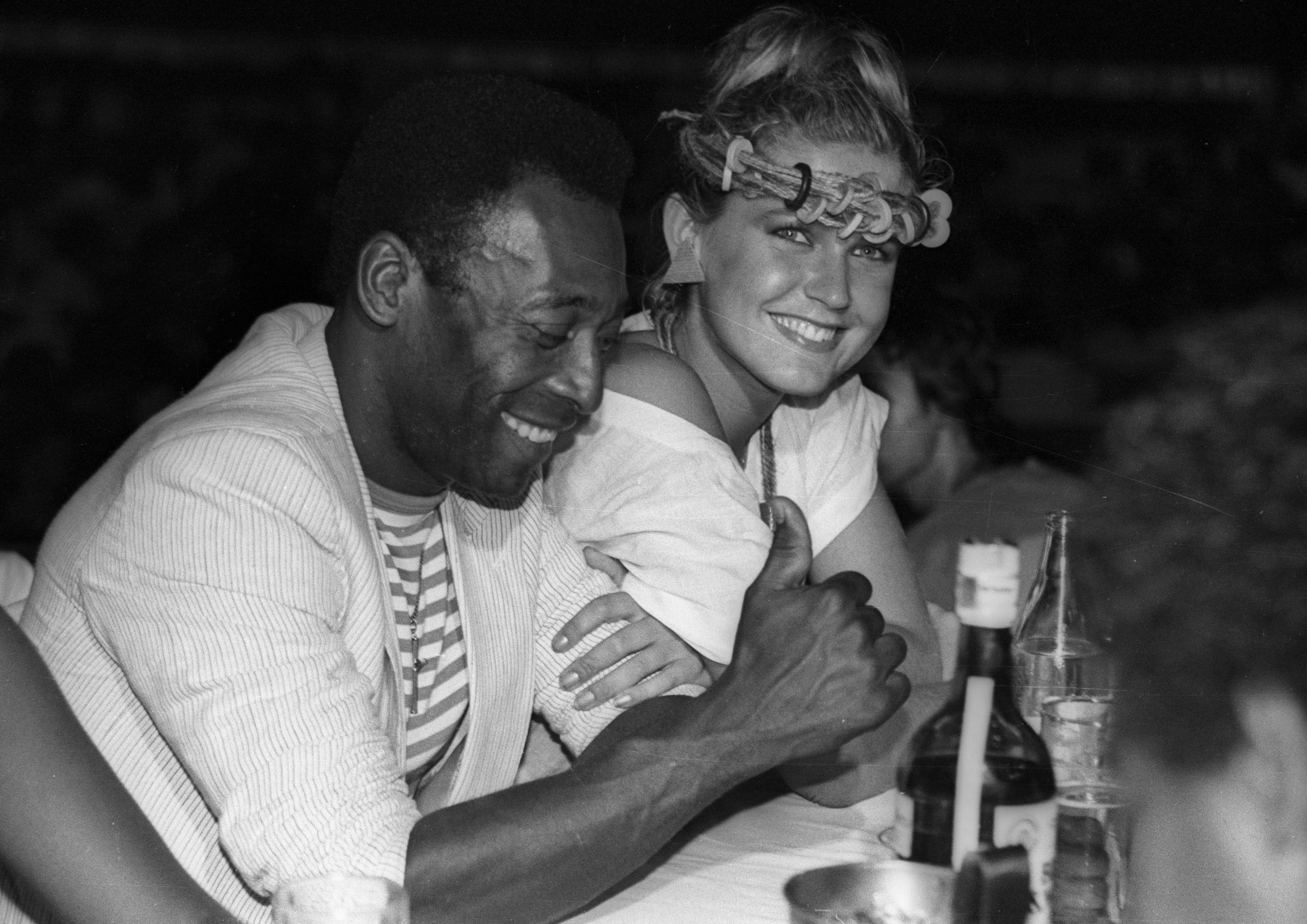 Pelé e Xuxa, em foto de dezembro de 1983