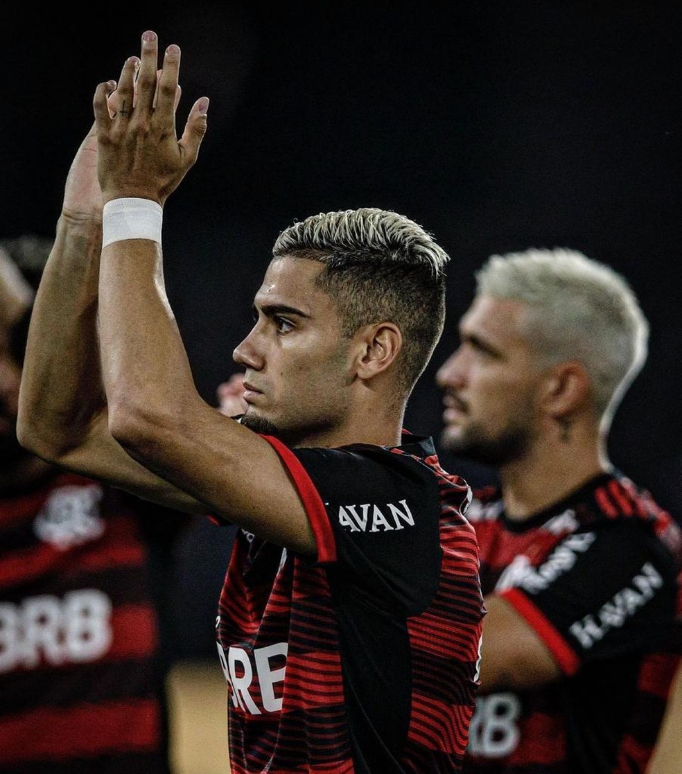 Flamengo reafirma acordo de compra e atualiza pendências em contatos com Andreas e United
