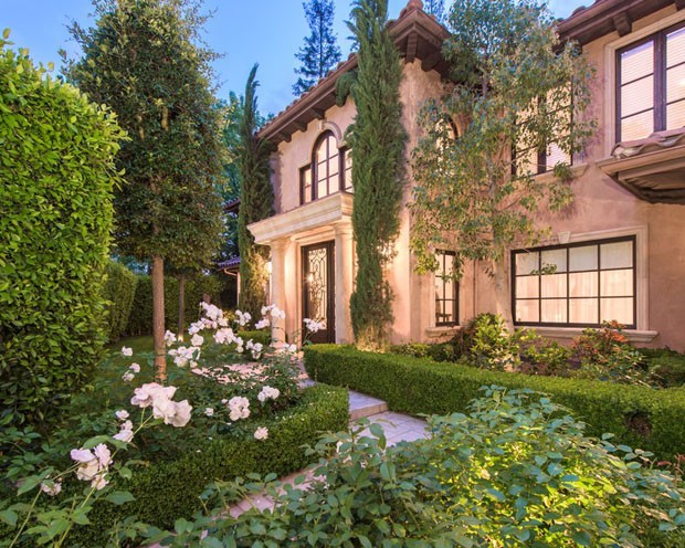 Casa de Kim Kardashian com o ex, Kris Humphries, está a venda por US$ 5.5 milhões (Foto: divulgação)