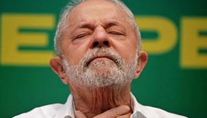 Lula diminui ritmo, recebe auxiliares e toma medicação oral