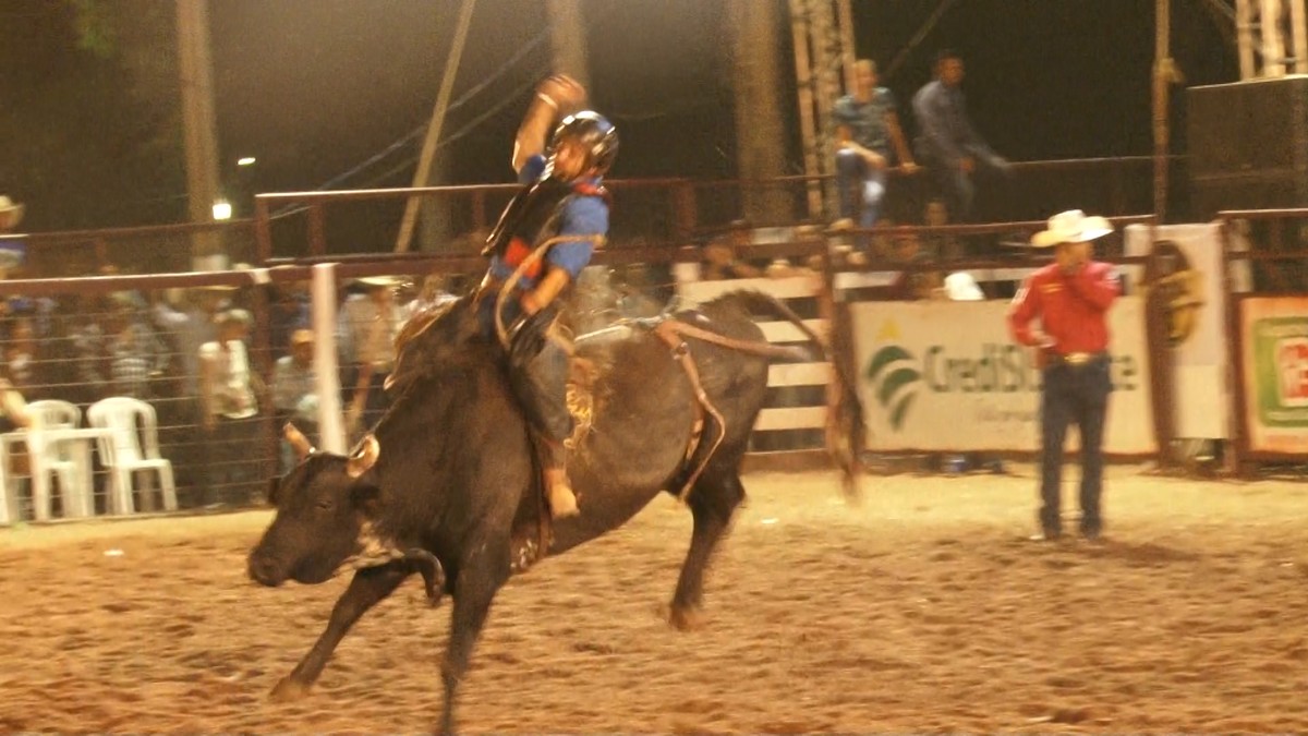 Rodeio da Exposição de Pimenta Bueno será disputado entre 40 peões | ro ...