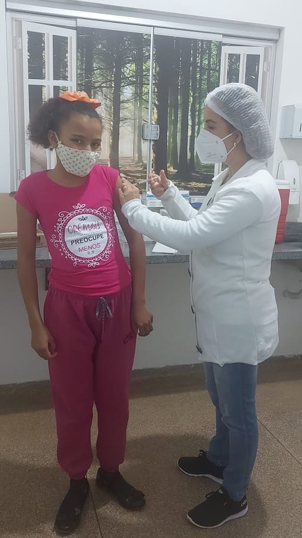 A vacinação dos adolescentes começaram nesta sexta (18), em Itaporã — Foto: Aline Martins de Jesus/Arquivo pessoal