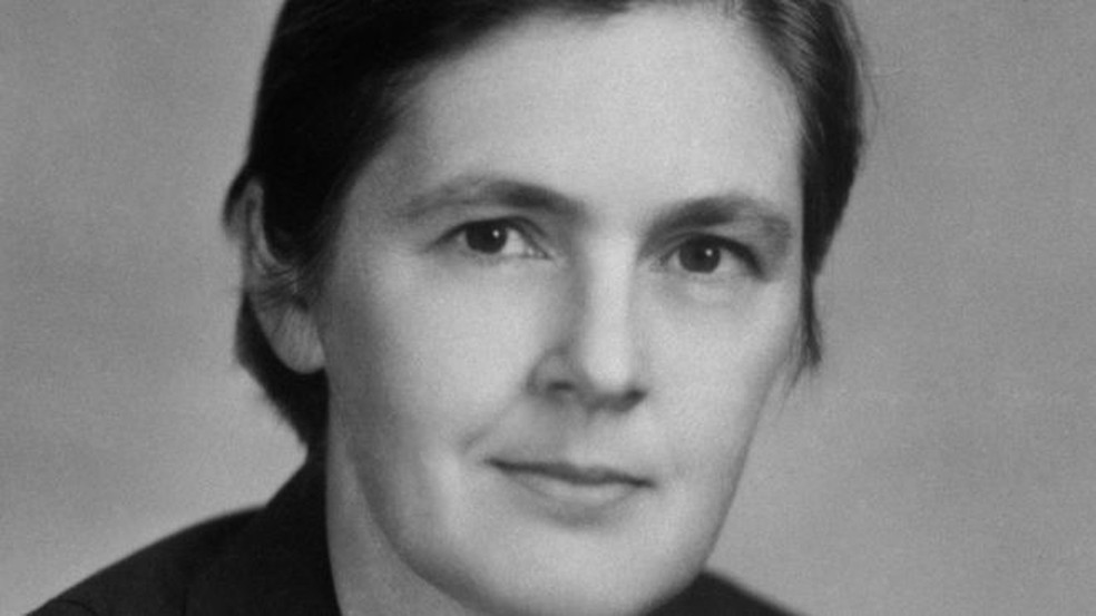 M&eacute;dica canadense Frances Oldham Kelsey morreu em 2015 aos 101 anos de idade &mdash; Foto: Getty Images/Via BBC