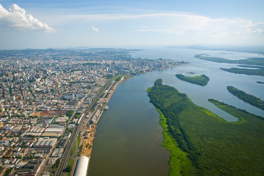 Vista aérea de Porto Alegre, no Rio Grande do Sul