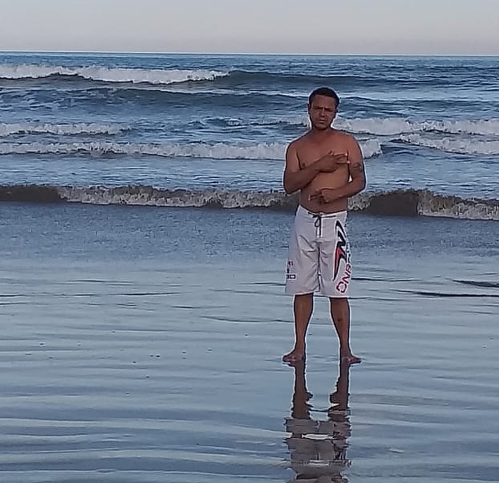 Homem passou tempo em Mongagu&aacute;, no litoral de S&atilde;o Paulo &mdash; Foto: Arquivo Pessoal