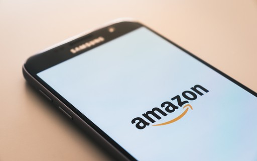 Amazon poursuit les groupes Facebook pour de fausses critiques en échange d’argent ou de produits – Small Business Big Business