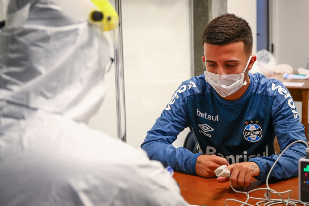 Matheus Henrique projeta volta do futebol e se anima:Ninguém está aguentando mais