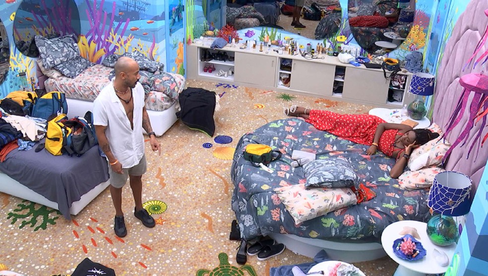 Ricardo alerta Sarah Aline sobre Fred Nicácio no BBB 23 — Foto: Globo