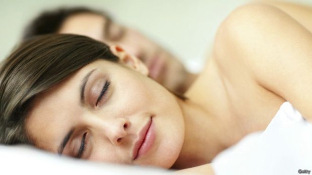 Cientista americano sugere que oito horas de sono pode ser demais  (Foto: Getty/BBC)