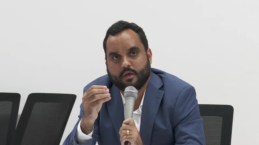 Lucas Cavalcanti, membro do comitê jurídico para o SAF do Santa Cruz — Foto: Reprodução