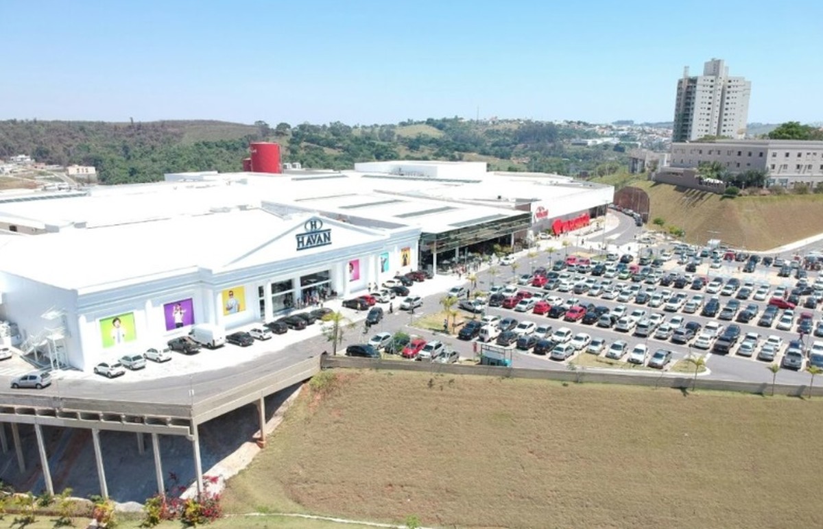 Shopping vira ponto de vacinação 'em busca de adesão à 2ª dose' em Varginha, diz superintendente da Covid-19 | Sul de Minas - Vimarsana News
