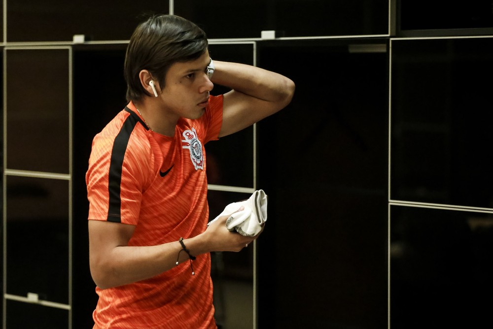  Romero festeja acordo para jogar finais da Copa do Brasil