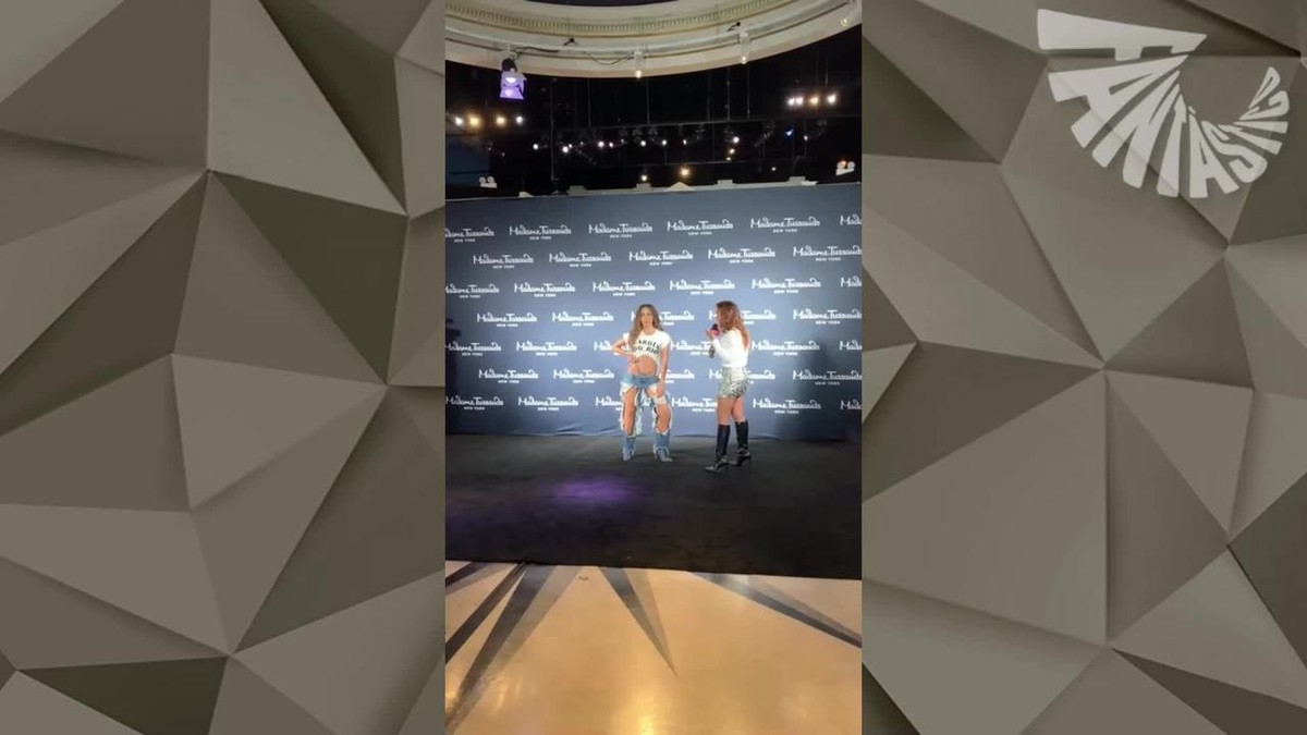 ‘Estou muito gostosa’, diz Anitta ao ver sua estátua de cera no Madame Tussauds de Nova York |  Fantástico