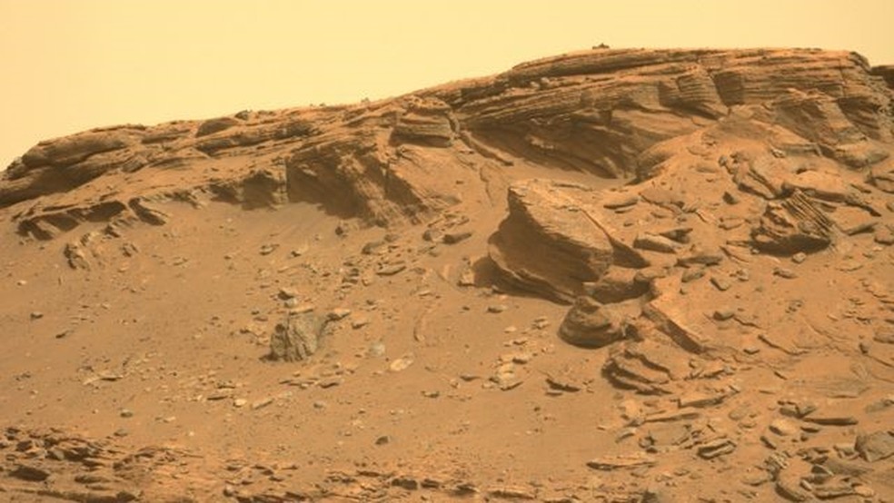 O delta contém rochas de granulação fina depositadas em camadas — Foto: NASA/JPL-CALTECH/ASU/MSSS