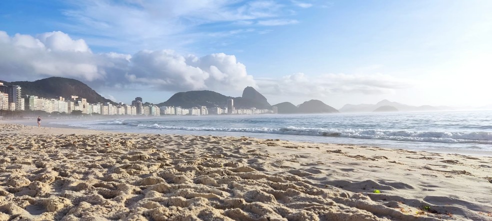 Areias da Praia de Copacabana terão atividades promovidas pelo Sesc Verão — Foto: Daniel Silveira/g1