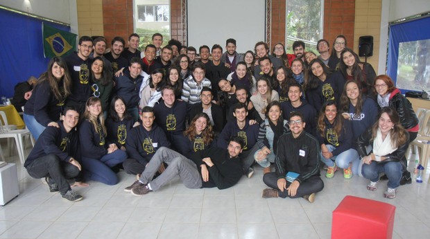 Workshop realizado pela Empreendi na Rede durante o Danone Camp (Foto: Divulgação/Empreendi na Rede)