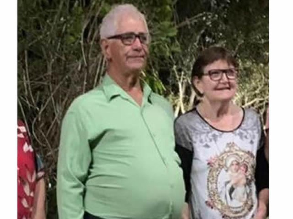 Osvaldo Machado, de 75 anos, e a mulher dele, Erci Rosa Caya Machado, 70 anos, morreram em um acidente em ColÃ­der â Foto: Arquivo pessoal