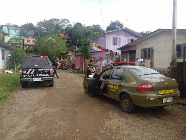 Homem foi morto dentro de casa em Guaporé, na Serra (Foto: Eduardo Cover Godinho/Rádio Aurora)
