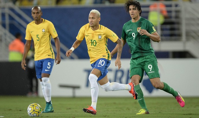Neymar Marcelo Moreno Brasil Bolívia Seleção (Foto: Pedro Martins/Mowa Press)