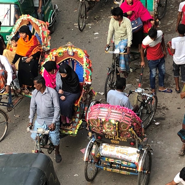 Dhaka Bangladesh 11072021 : Pessoas Pobres E Famintas, Indefesas