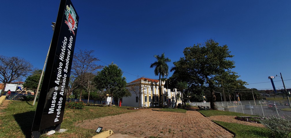 Museu e Arquivo Histórico Prefeito Antônio Sandoval Netto, em Presidente Prudente — Foto: Stephanie Fonseca/G1