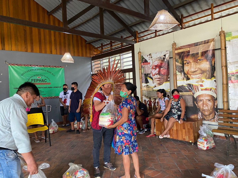 Ação conta com parceiros para arrecadar alimentos e atender indígenas — Foto: Arquivo/Fephac
