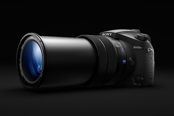 Novo modelo da linha RX10, da Sony, com zoom de até 600 mm (Foto: Divulgação/Sony)