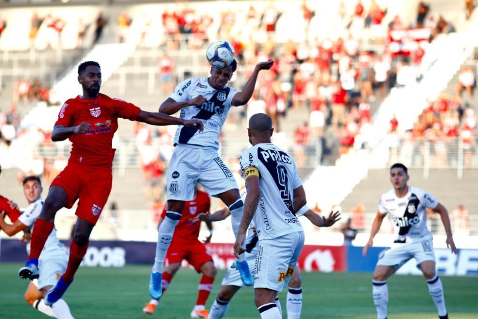 Crb 2 X 0 Ponte Preta Veja Os Melhores Momentos Da Partida Ponte Preta Ge