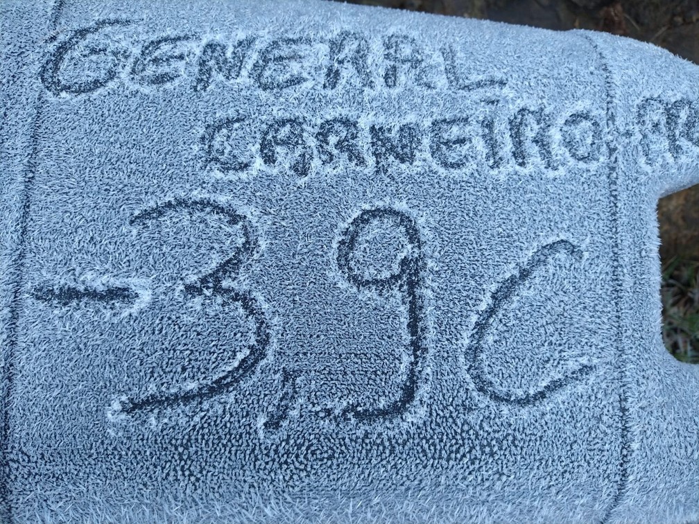 General Carneiro registrou -3,9ºC, menor temperatura deste domingo (12) no Paraná — Foto: Ana Maria Mello Jekel