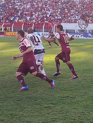 Aracruz x Desportiva Ferroviária (Foto: Eduardo Dias/Globoesporte.com)