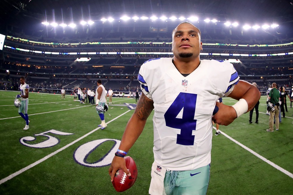 Dak Prescott, quarterback do Dallas Cowboys — Foto: Getty Images