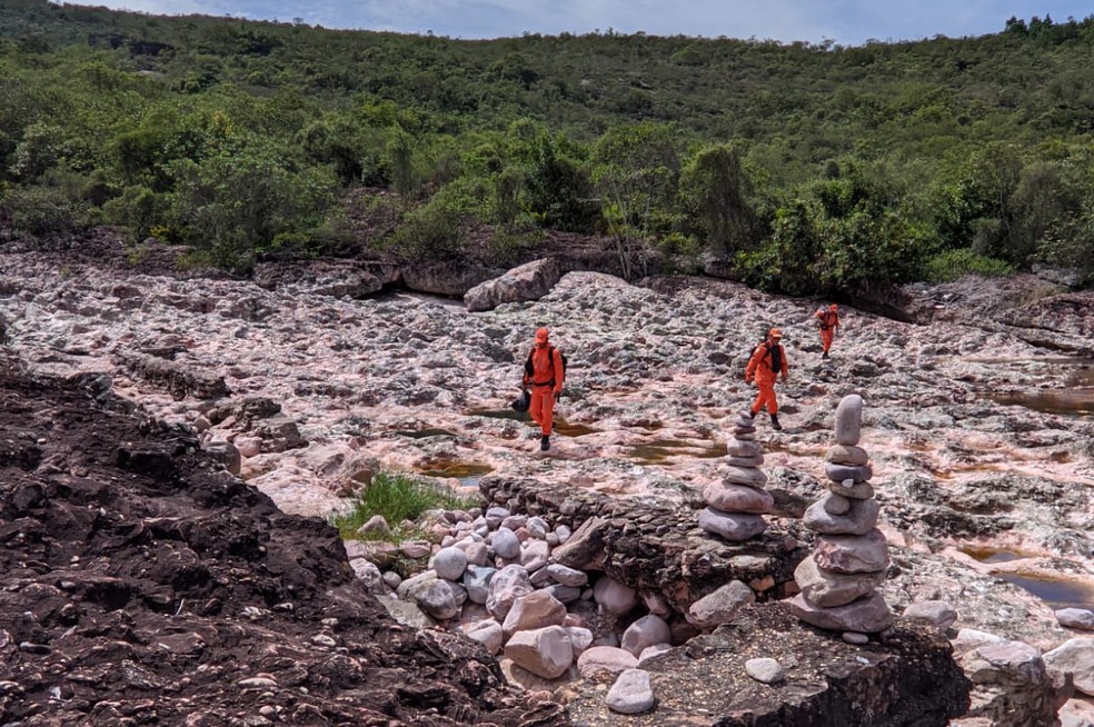 Turistas israelenses foram encontrados na trilha da Cachoeira da Fumaça — Foto: CBM-BA