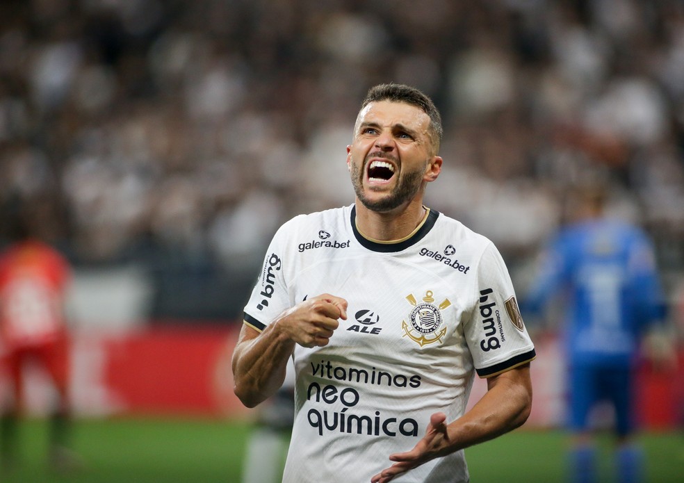 Trauma de guerra pode ter agravado lesão de Júnior Moraes