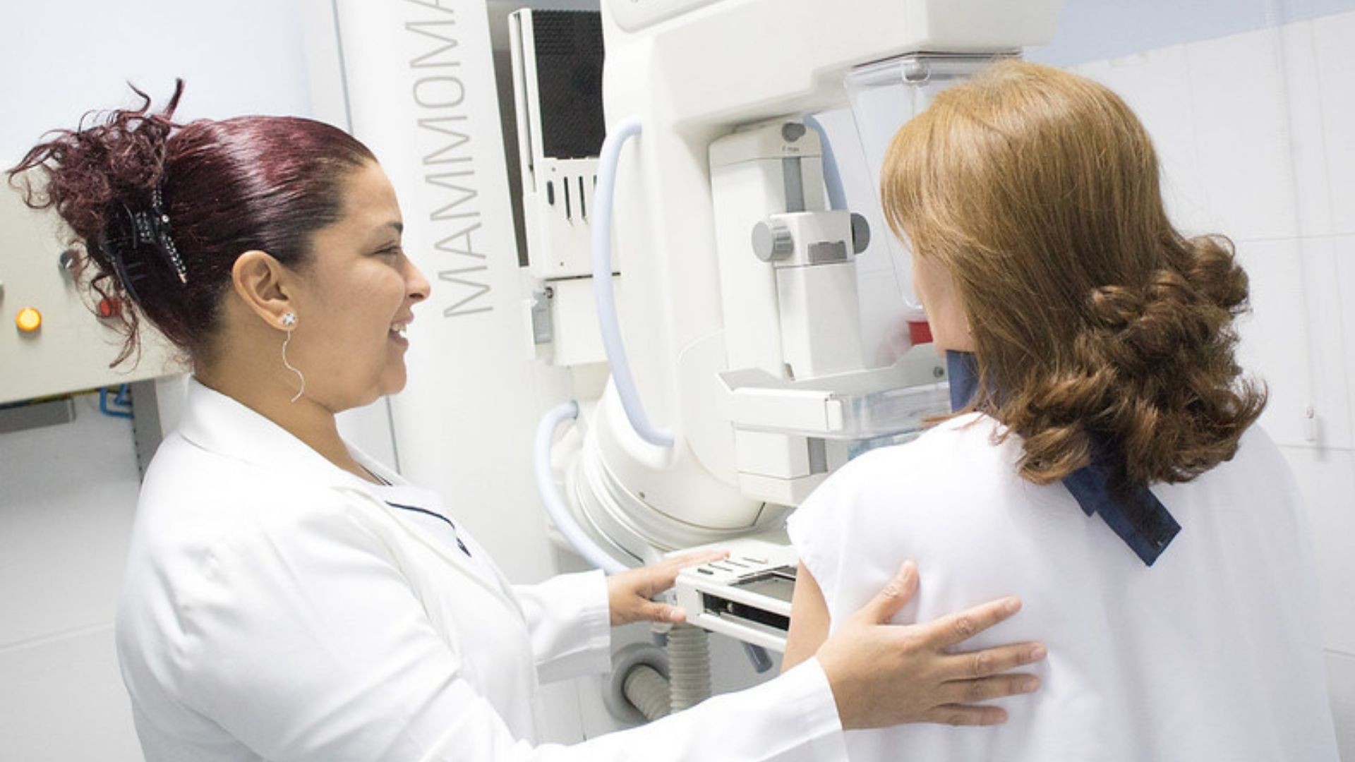 Número de mamografias no Brasil estão abaixo do recomendado pela OMS (Foto:  Fundación Damas Honorable Cuerpo Consular/Flickr)