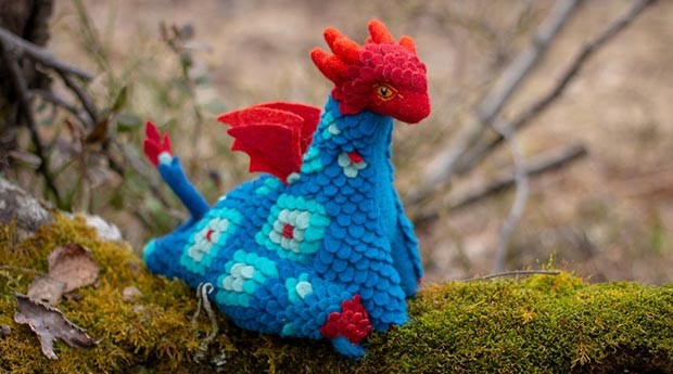 dragão; feltro; artesanato; (Foto: Divulgação)