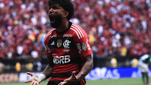 Gabigol comemora gol do Flamengo contra o Palmeiras
