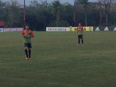 Com Donatti na 1ª etapa e Damião na outra, Fla bate Bangu em jogo-treino
