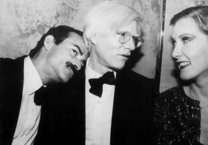 Andy Warhol entre amigos (Foto: Renato)